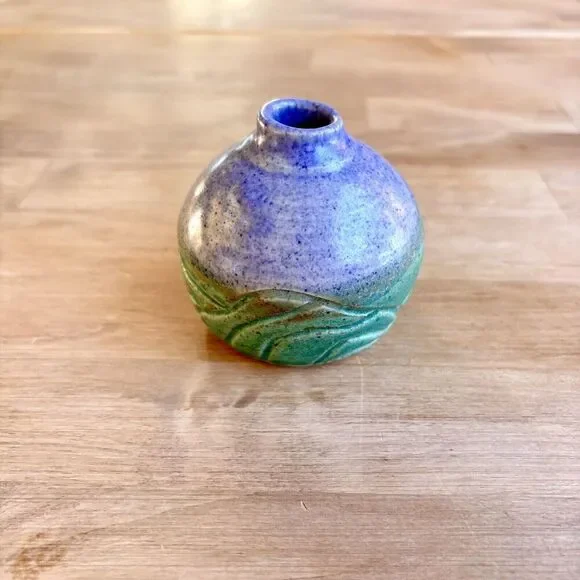 Vintage Studio Art Pottery Bud Vase Signed Martha ’99 Ceramic Hand Thrown - Picture 8 of 10